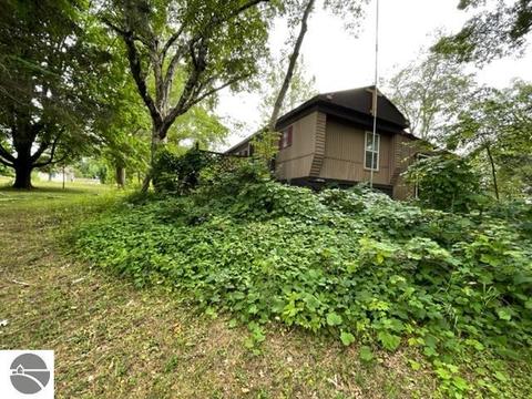 23515 30th Ave, Sears, MI 49679 photo 5