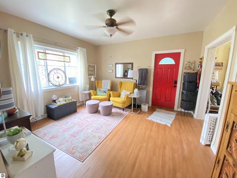 214 N Jeffery Ave, Ithaca, MI 48847 photo 4