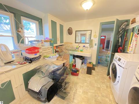 214 N Jeffery Ave, Ithaca, MI 48847 photo 14