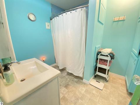 214 N Jeffery Ave, Ithaca, MI 48847 photo 11