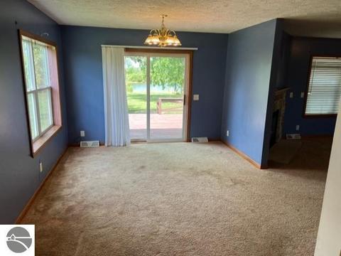 5582 S Wells Rd, Ithaca, MI 48847 photo 5
