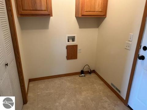 5582 S Wells Rd, Ithaca, MI 48847 photo 12