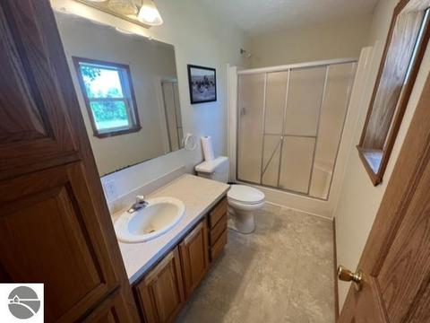 5582 S Wells Rd, Ithaca, MI 48847 photo 11