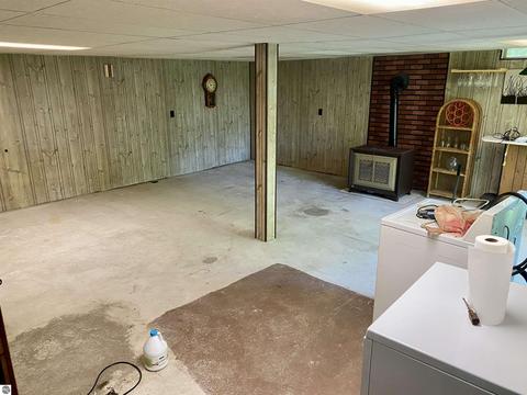 476 Everett Trl, Hale, MI 48739 photo 23