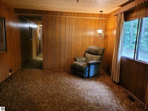 10896 Maple Rd, Mesick, MI 49668 photo 7