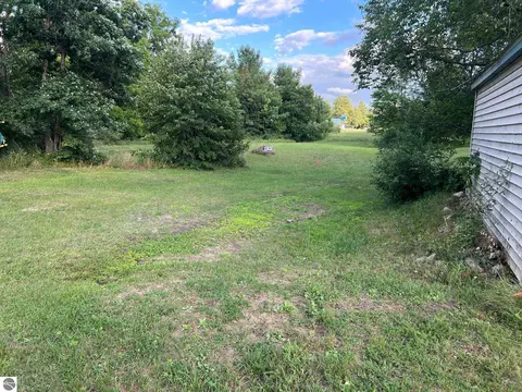 3614 Ash Rd, Harrison, MI 48625 photo 28