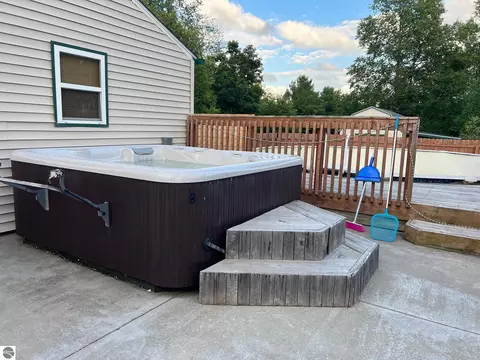 3614 Ash Rd, Harrison, MI 48625 photo 25