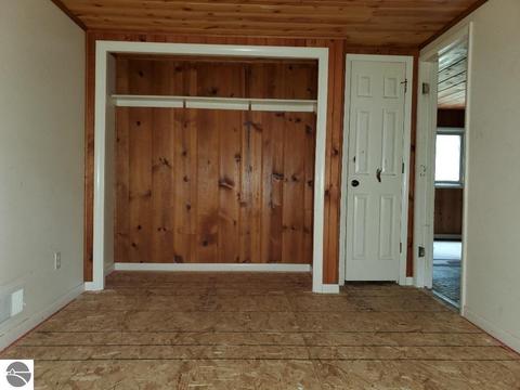 6960 Carpenter Rd, Harrison, MI 48625 photo 12