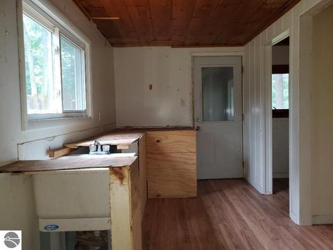 6960 Carpenter Rd, Harrison, MI 48625 photo 23
