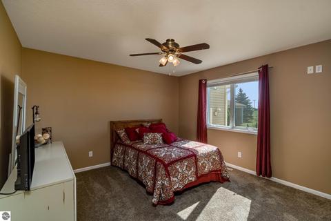 1325 E Baseline Rd, Mount Pleasant, MI 48858 photo 24