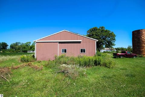 5372 E Baseline Rd, Mount Pleasant, MI 48858 photo 34