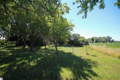 5372 E Baseline Rd, Mount Pleasant, MI 48858 photo 32