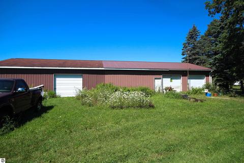 5372 E Baseline Rd, Mount Pleasant, MI 48858 photo 35