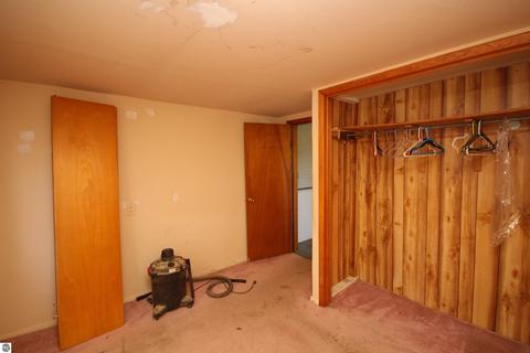 5372 E Baseline Rd, Mount Pleasant, MI 48858 photo 17