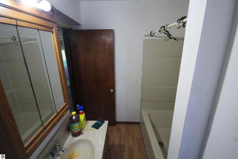 5372 E Baseline Rd, Mount Pleasant, MI 48858 photo 20
