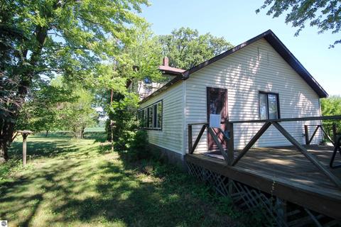 5372 E Baseline Rd, Mount Pleasant, MI 48858 photo 28