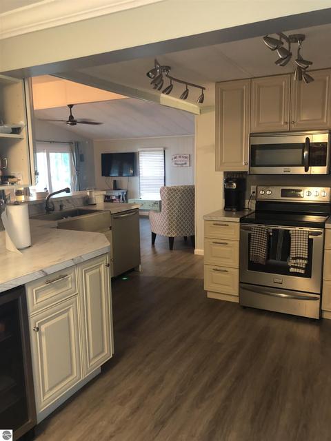 530 N Huron, Au Gres, MI 48703 photo 10