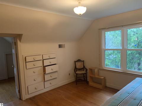 331 E Orchard Ave, Standish, MI 48658 photo 9