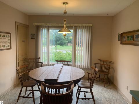 331 E Orchard Ave, Standish, MI 48658 photo 15