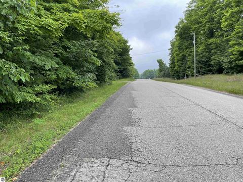 3655 W Babbitt Peterson Rd, Frederic, MI 49733 photo 5