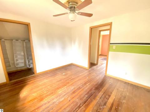 212 E Tyrell St, Saint Louis, MI 48880 photo 9
