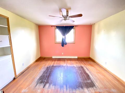212 E Tyrell St, Saint Louis, MI 48880 photo 10