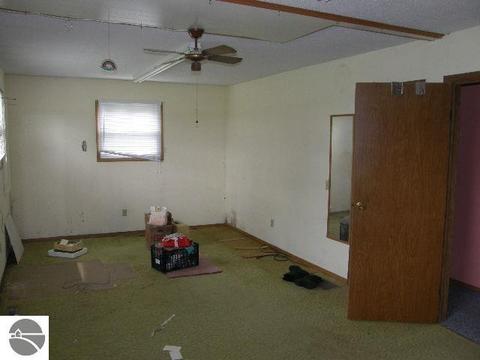 7731 E Johnson Rd, Ashley, MI 48806 photo 10