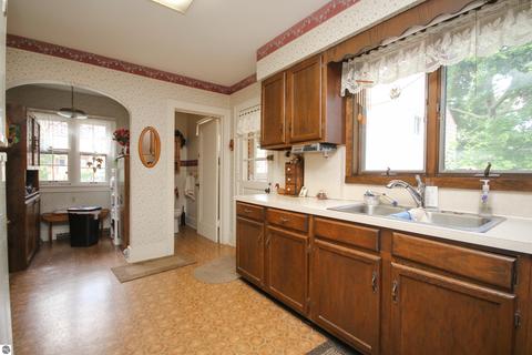 615 E High, Mount Pleasant, MI 48858 photo 9