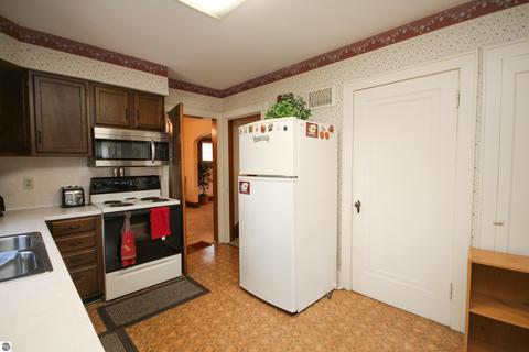615 E High, Mount Pleasant, MI 48858 photo 8