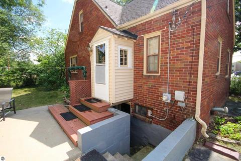 615 E High, Mount Pleasant, MI 48858 photo 3