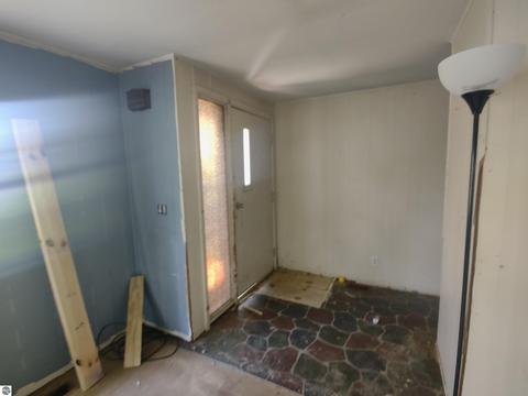 107 E Michigan Ave, Au Gres, MI 48703 photo 11