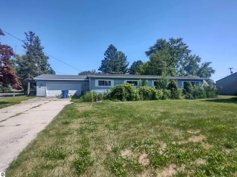 107 E Michigan Ave, Au Gres, MI 48703 photo 1