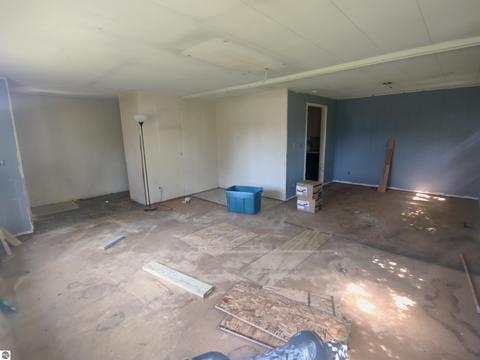 107 E Michigan Ave, Au Gres, MI 48703 photo 10