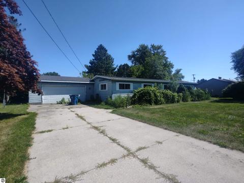 107 E Michigan Ave, Au Gres, MI 48703 photo 2