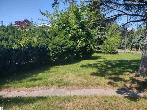 107 E Michigan Ave, Au Gres, MI 48703 photo 4