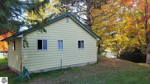 491 S Roberts Rd, Grayling, MI 49738 photo 28