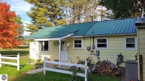 491 S Roberts Rd, Grayling, MI 49738 photo 29