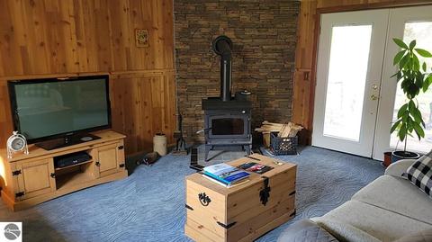 491 S Roberts Rd, Grayling, MI 49738 photo 5