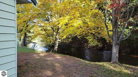 491 S Roberts Rd, Grayling, MI 49738 photo 23