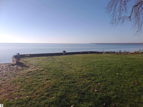 3824 E Michigan Ave, Au Gres, MI 48703 photo 2