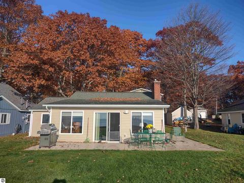 3824 E Michigan Ave, Au Gres, MI 48703 photo 3