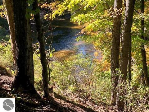 H Tomasek Road, Thompsonville, MI 49683