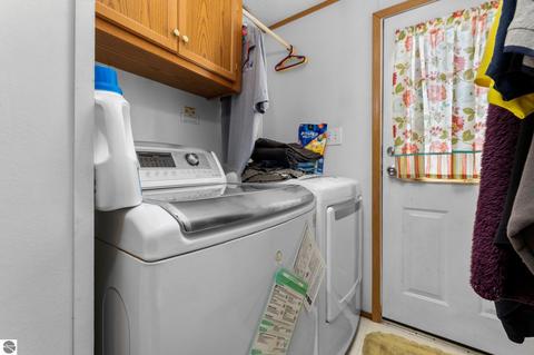 4433 Hamlin Rd, Grawn, MI 49637 photo 17