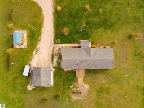 4433 Hamlin Rd, Grawn, MI 49637 photo 30