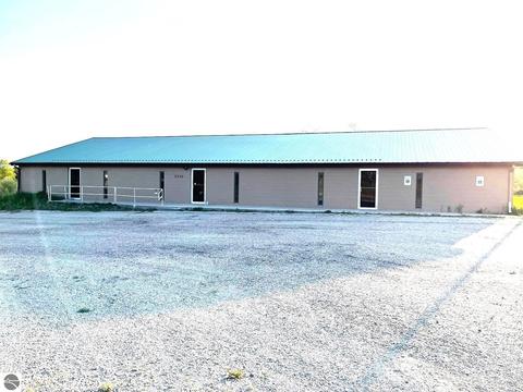 3701 N Mio Rd, Rose City, MI 48654