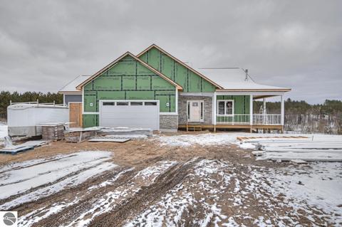 3848 Angling Way, Traverse City, MI 49685