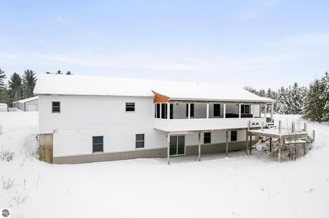 7383 Nowak Rd, Vanderbilt, MI 49795 photo 5