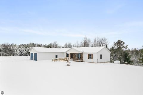 7383 Nowak Rd, Vanderbilt, MI 49795 photo 1