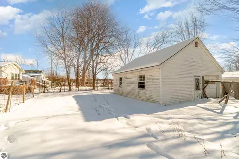 624 N River Ave, Alma, MI 48801 photo 23