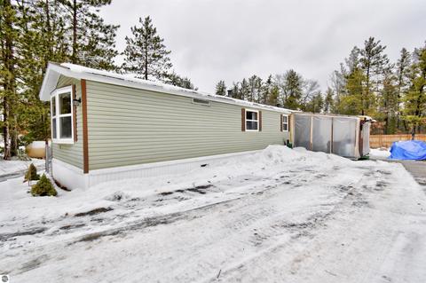 3625 E M-72, Grayling, MI 49738 photo 1